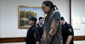 Read more about the article How can the US bring Brittney Griner home?