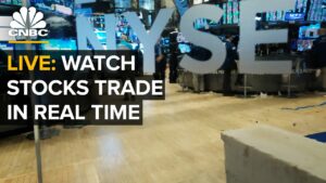 Read more about the article LIVE: Watch stocks trade in real time ⁠as Dow tumbles — 6/16/2022